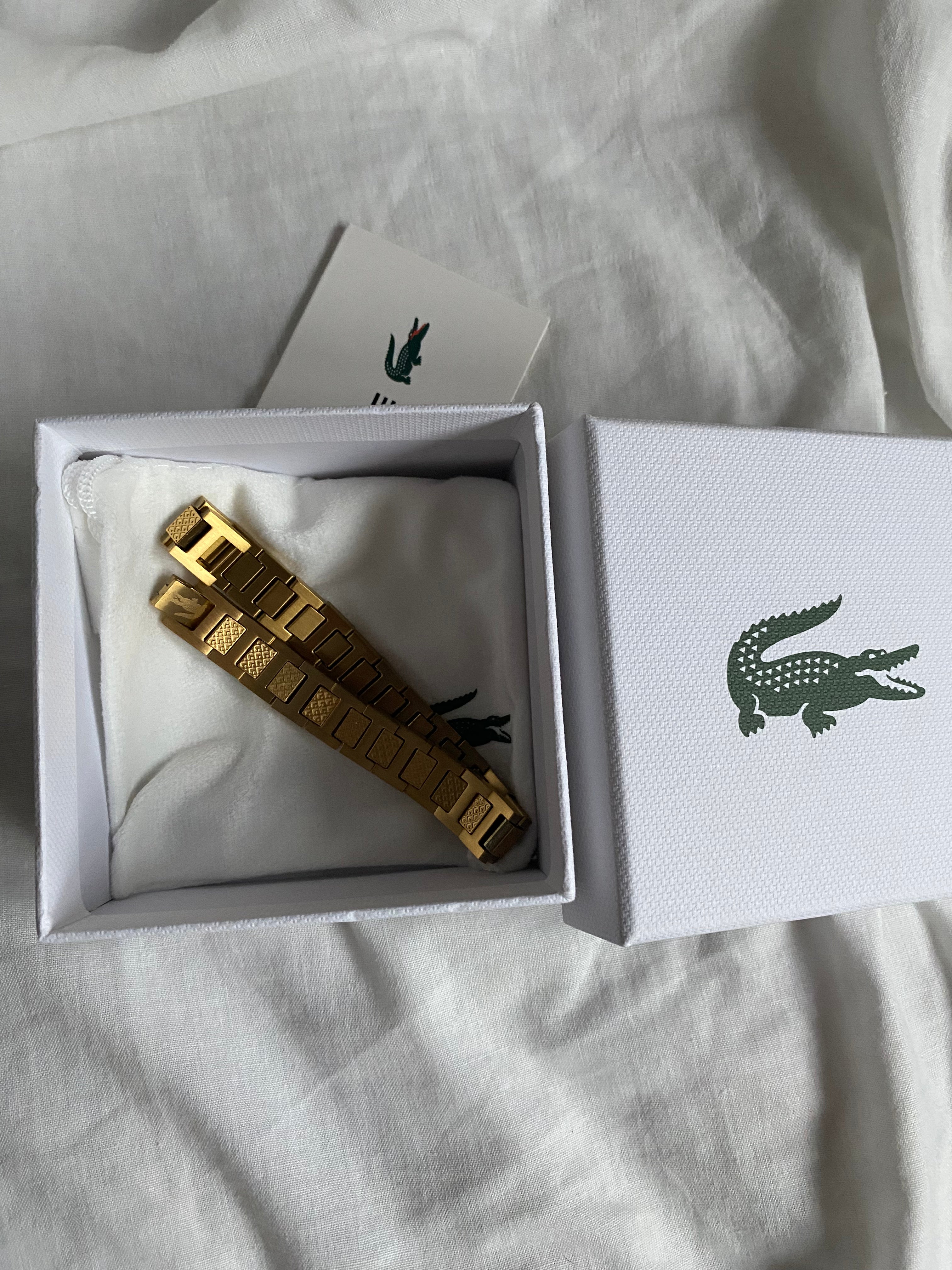 (STOCK) Brazalete Metropole Dorada